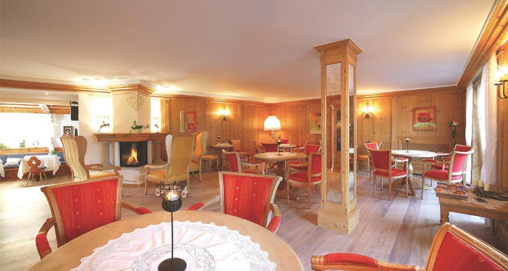 Hotel Dolomitenblick Collalbo Esterno foto