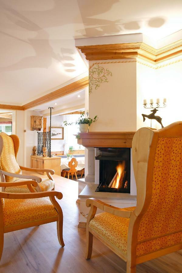 Hotel Dolomitenblick Collalbo Esterno foto
