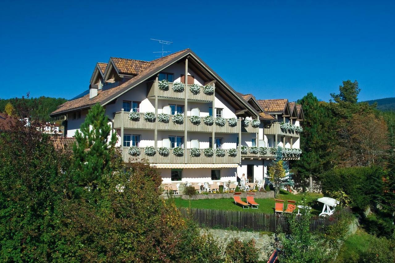 Hotel Dolomitenblick Collalbo Esterno foto